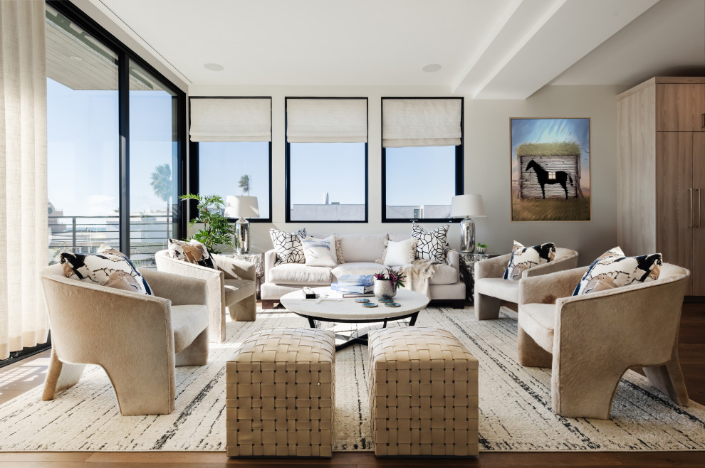 Serene Sunlit Contemporary Living Room with Plush Seating